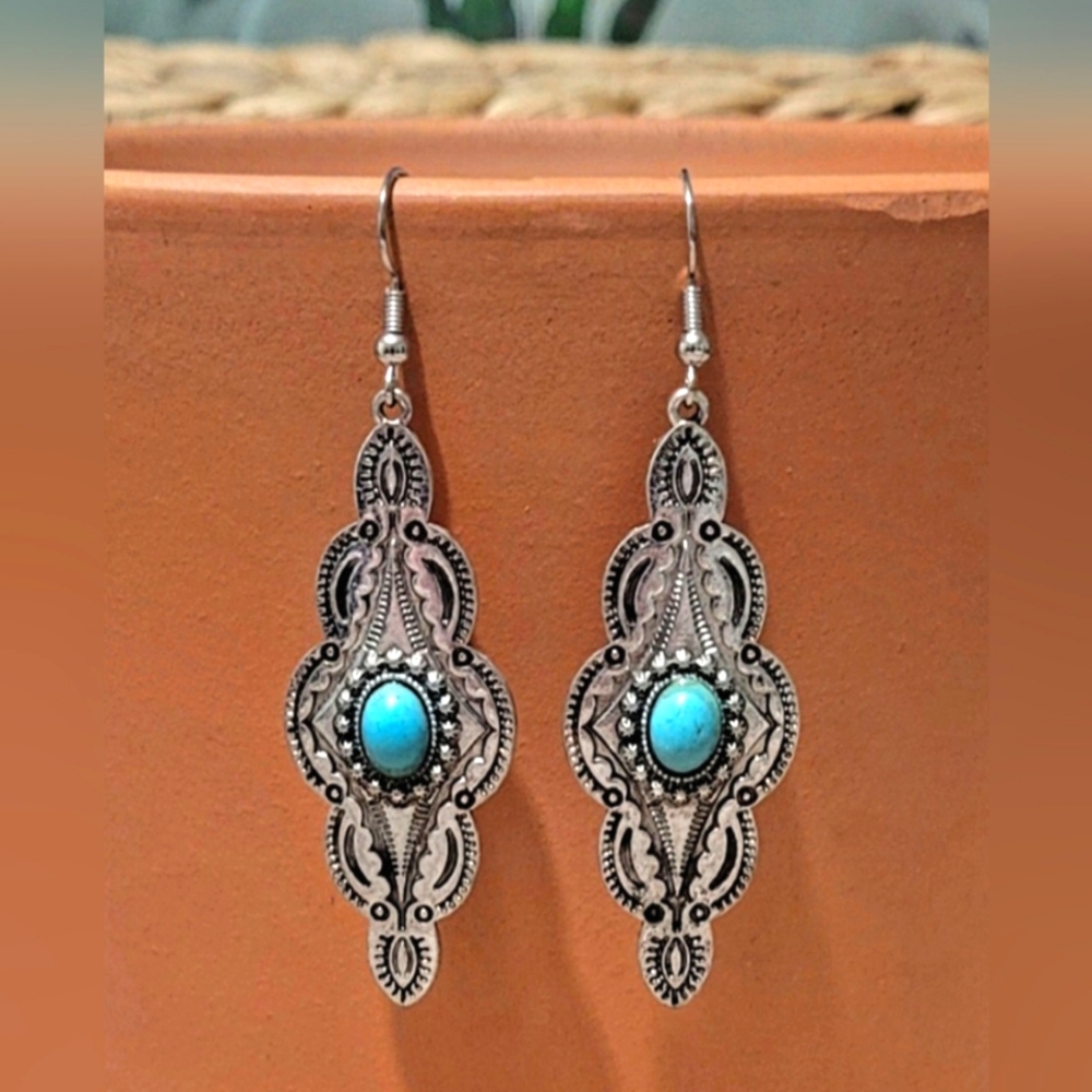 Western Boho Silver And Turquoise Drop Earrings New